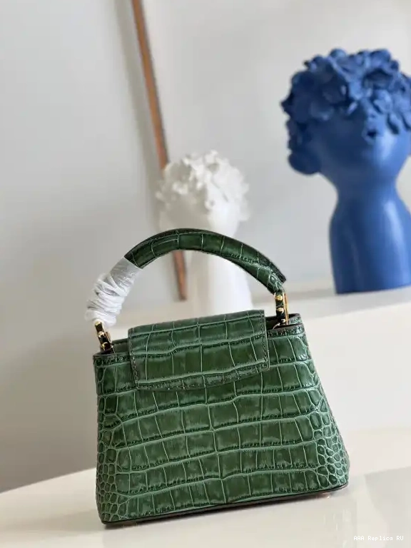 Aaa replica ru VUITTON MINI LOUIS CAPUCINES 0614